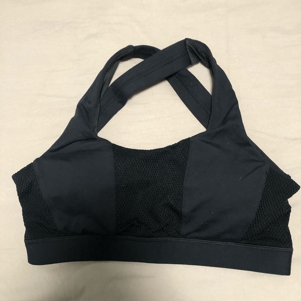 Sports bra